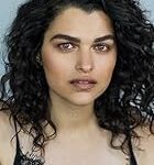 Eve Harlow Personal Overview: Age, Bio, Height, Professional Path, Snapshots & More